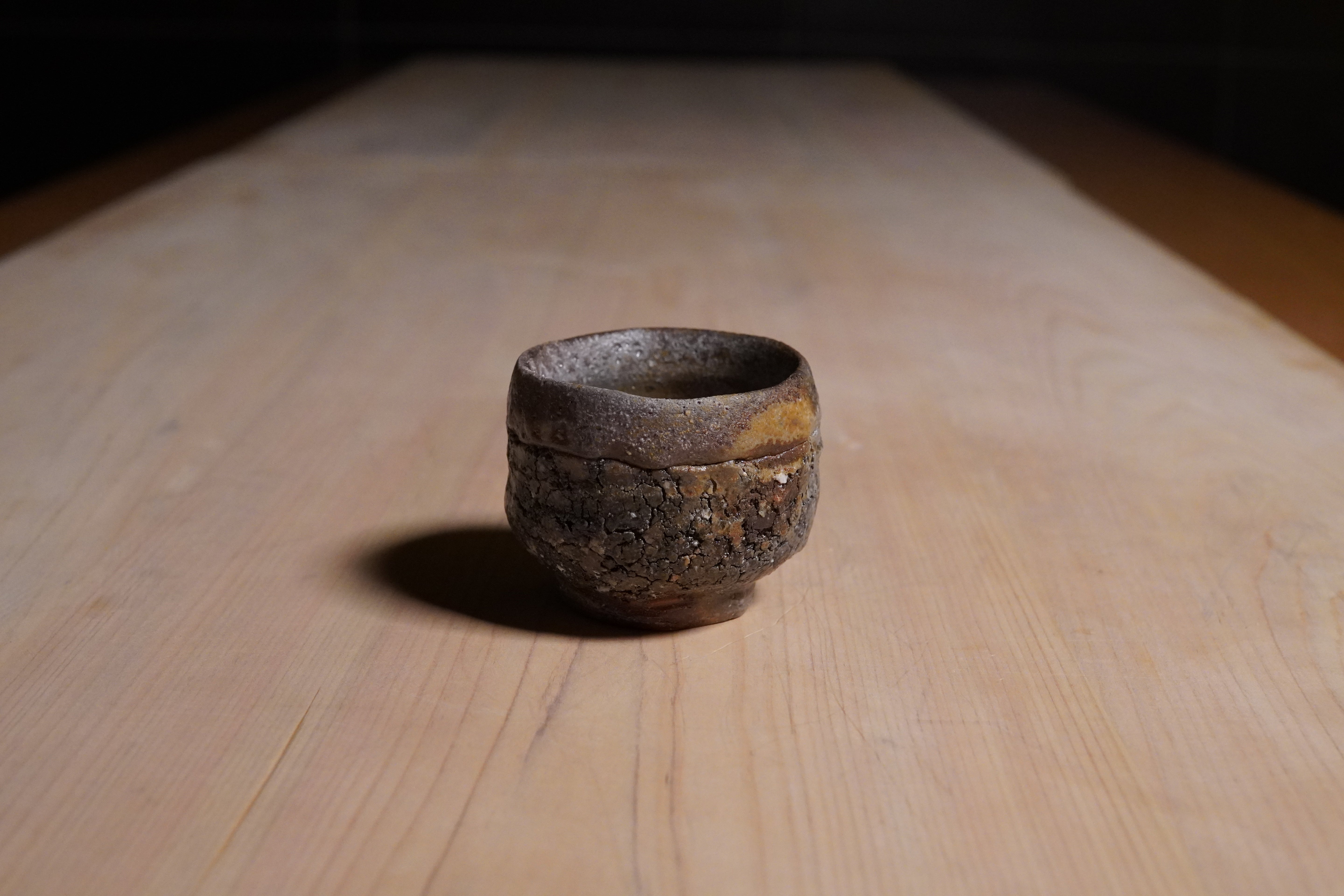 细川贵弘(Takahiro Hosokawa)鹅卵石酒壶和鹅卵石酒杯套装