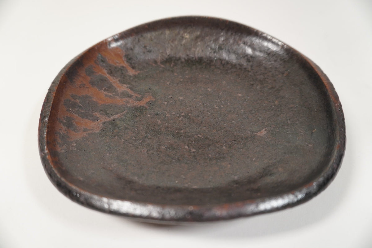 Yoshida Manabu: Thick-rimmed square plate