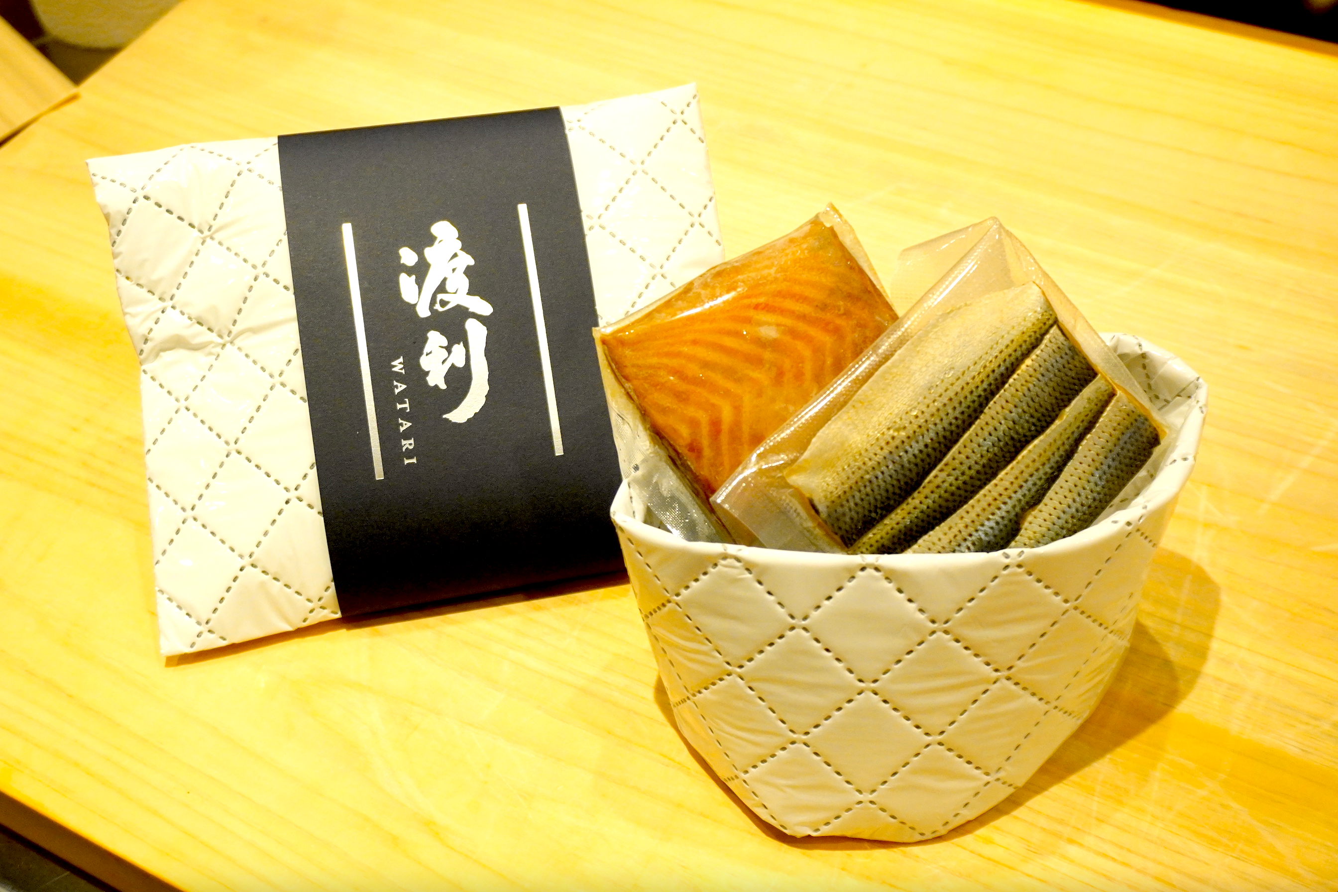 櫻桃鮭魚和小哈達拼盤（櫻桃鱒魚 x 1 小哈達 x 1）