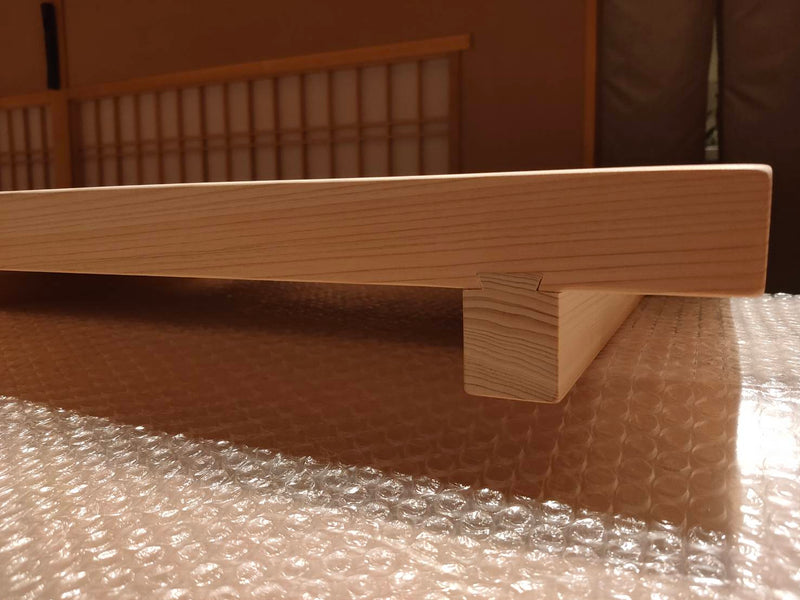 [With legs x Ginza Watari original] Yoshino cypress cutting board 500 mm x 300 mm x 30 mm + legs 30 mm