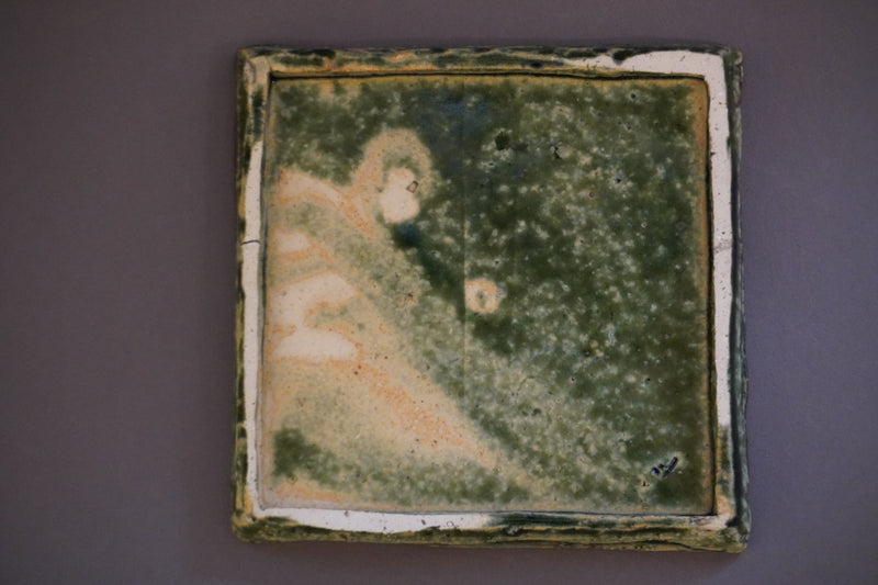 Manabu Yoshida Four-sided plate